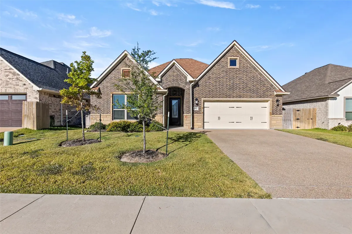 2912 Goldberg Drive, Bryan, TX 77808 - Image #1