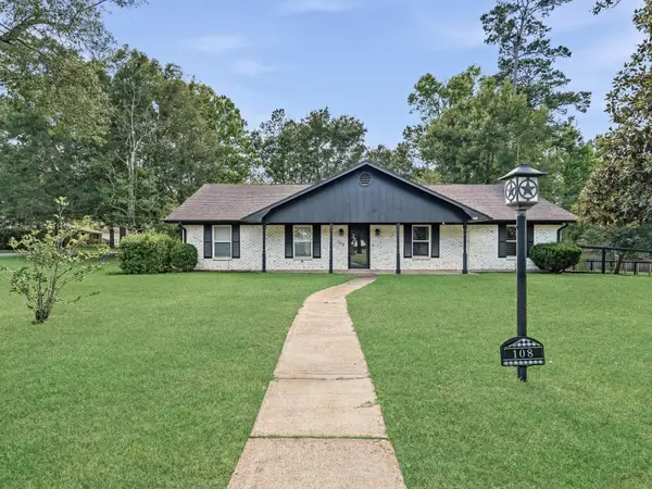 108 Timberlane Drive, Silsbee, TX 77656