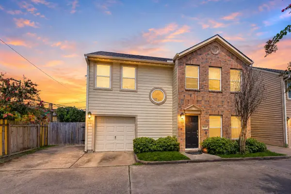 3208 Baer Street, Houston, TX 77020