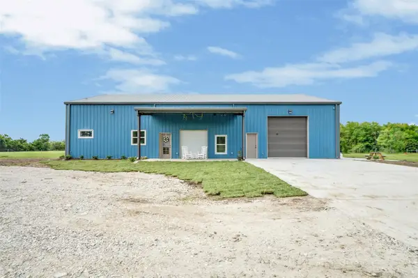 16865 Cowan Road, Alvin, TX 77511