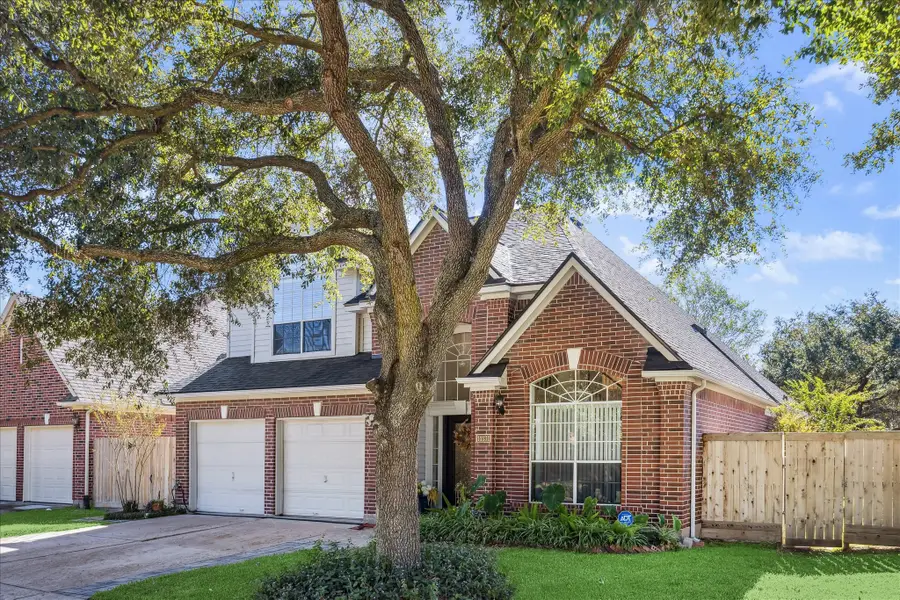 14131 Lake Trail Drive, Sugar Land, TX 77498 - Image #2