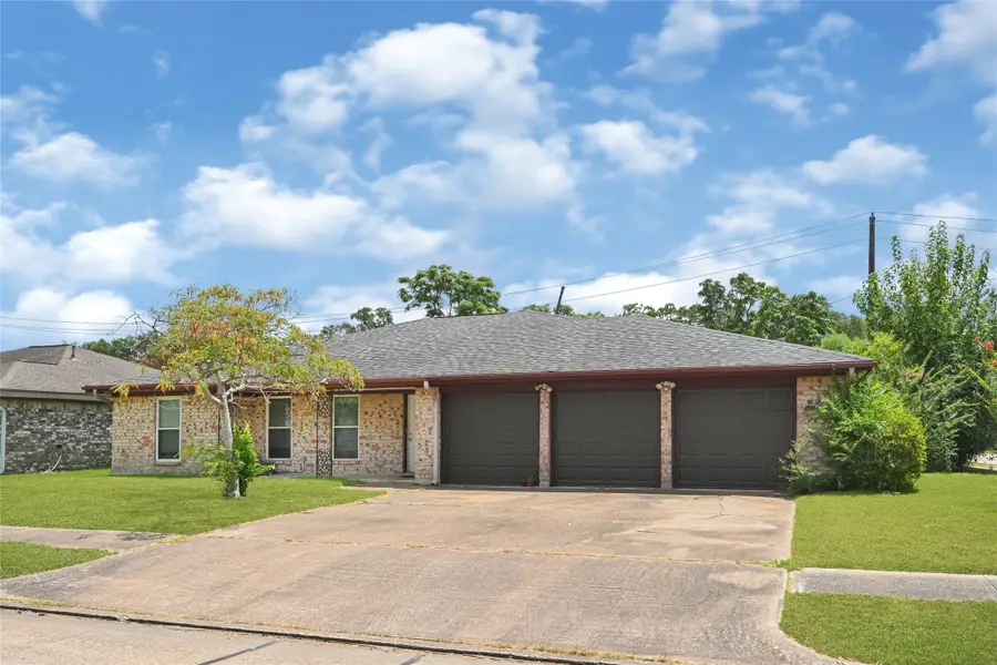 5225 Creekview Drive, La Porte, TX 77571 - #2