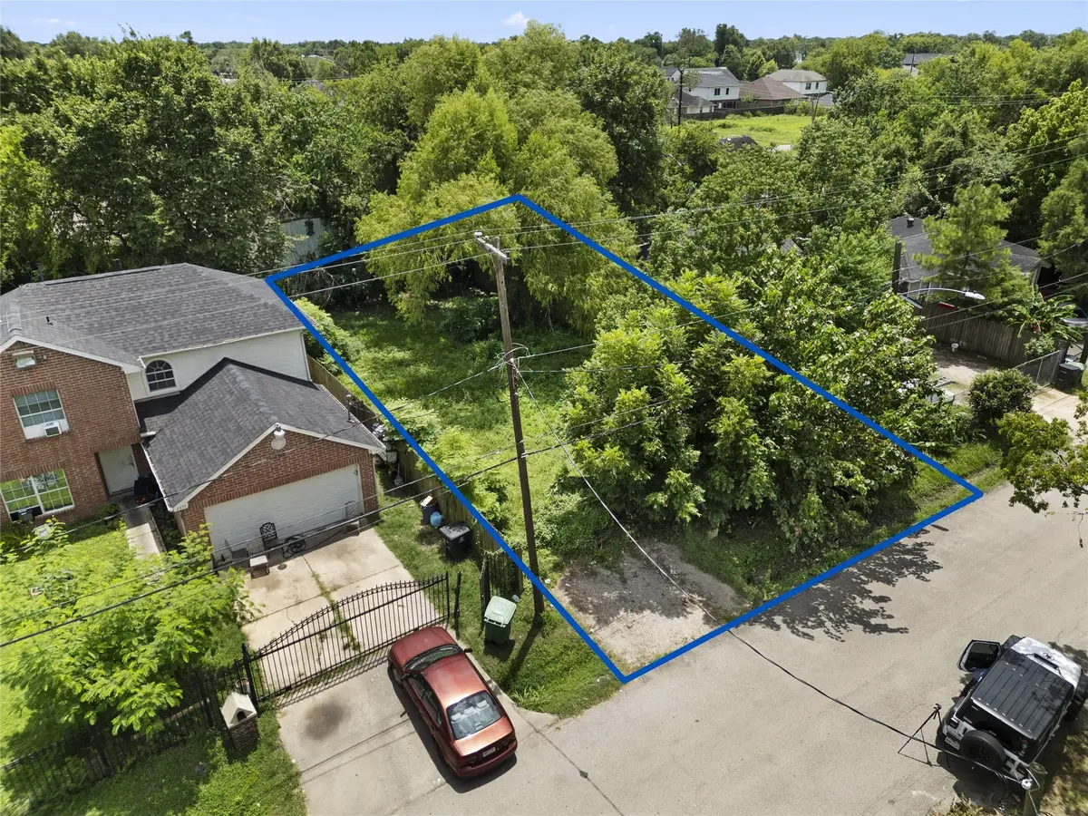 6417 Saint Augustine Street, Houston, TX 77021 - Image #1