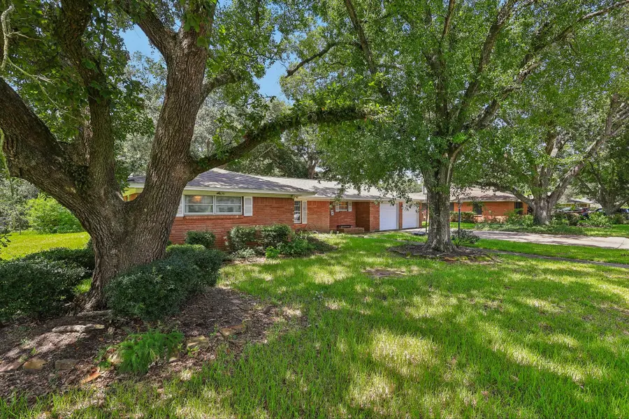 1705 Adams Street, Baytown, TX 77520 - #3
