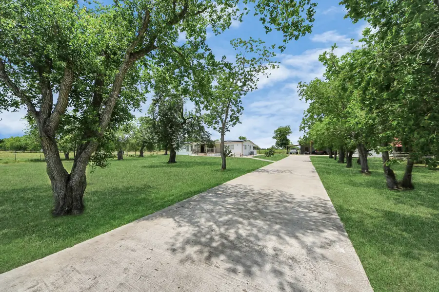 9832 Providence Road, Needville, TX 77461 - #3
