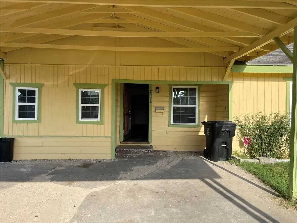 7227 Saint Augustine Street, Houston, TX 77021 - Image #1