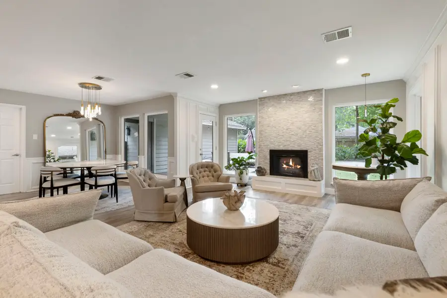 21 Wakerobin Court, The Woodlands, TX 77380 - #3