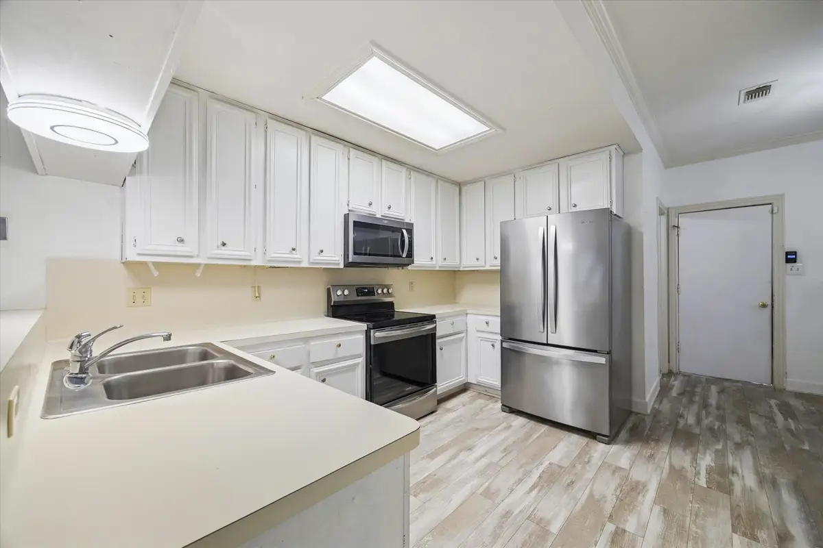 880 Tully Road #13, Houston, TX 77079 - #1