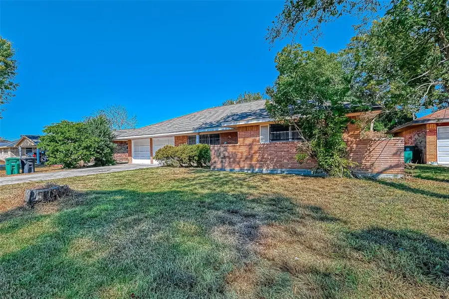 2946 Dragonwick Drive, Houston, TX 77045 - Image #3