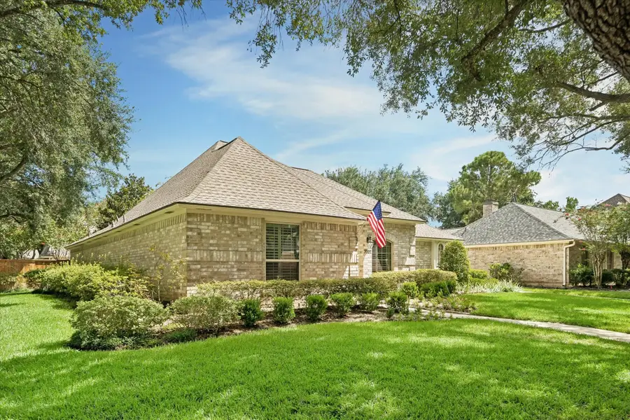 3007 W Steepbank Circle, Sugar Land, TX 77479 - #3