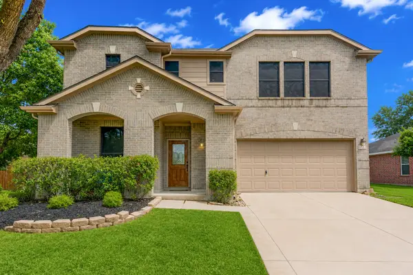 3722 Mystic Meadows Lane, Friendswood, TX 77546