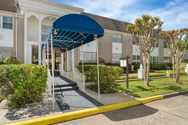 2701 Bellefontaine Street #A23, Houston, TX 77025