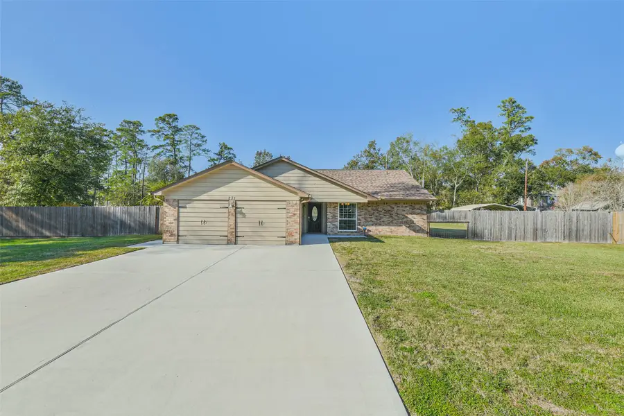 231 Loon River Drive, Huffman, TX 77336 - Image #2