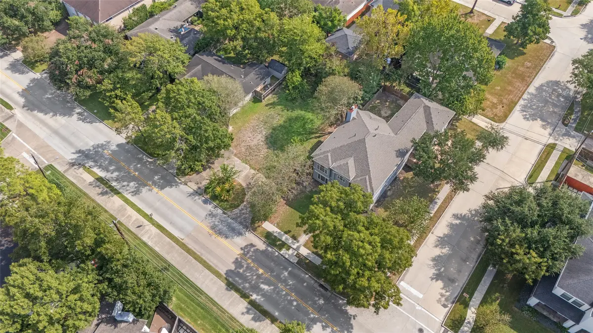 5517 Newcastle Street, Bellaire, TX 77401 - #1