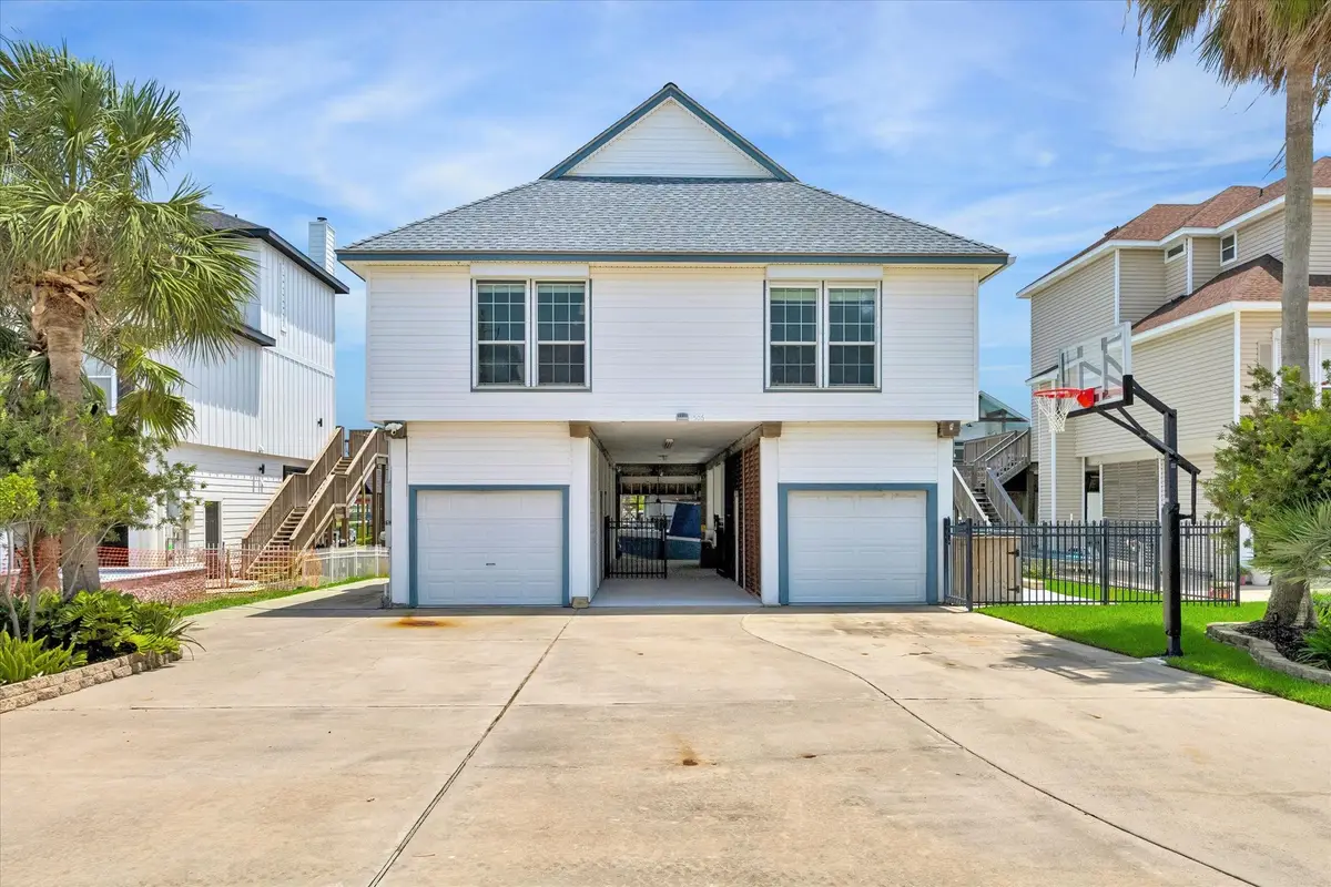 506 Westerly Drive, Tiki Island, TX 77554 - #1