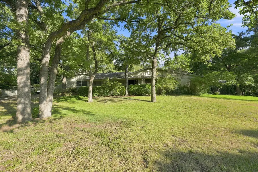 5744 Danciger Drive, Fort Worth, TX 76112 - #2