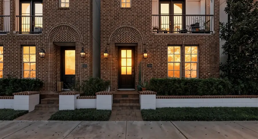 704 Paige Street, Houston, TX 77003 - Image #2