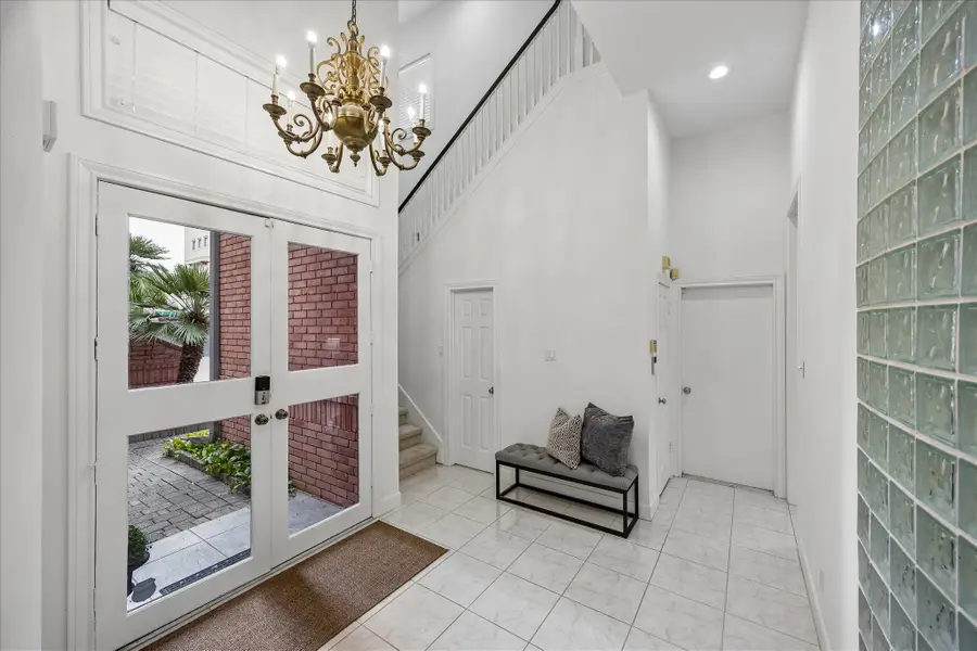 2214 Nantucket Drive #D, Houston, TX 77057 - #3
