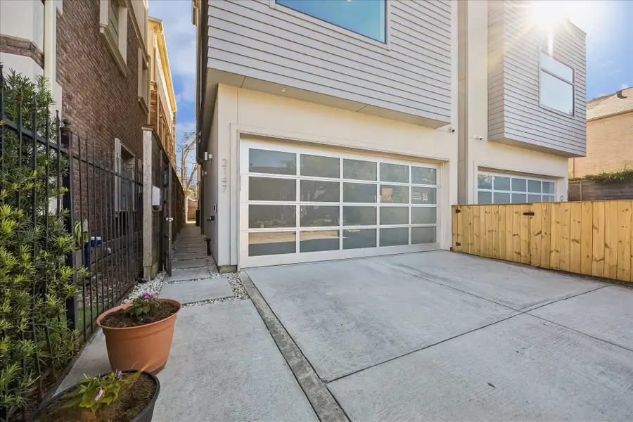 2147 Harold Street, Houston, TX 77098 - #2