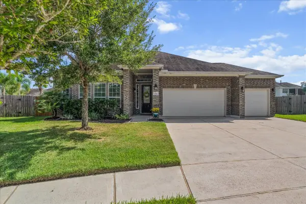2314 Tobarra Lane, League City, TX 77573
