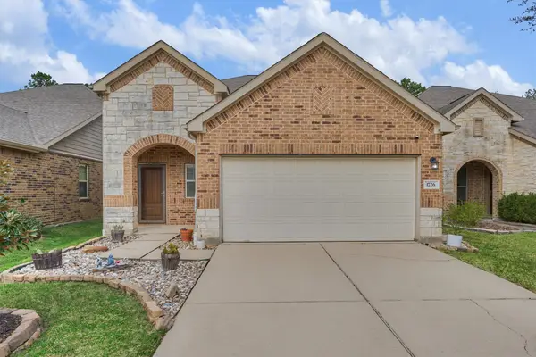 1726 Thornhollow Drive, Houston, TX 77014