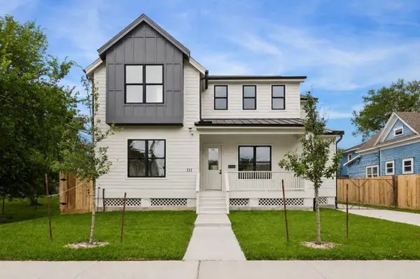 111 E 18th Street, Houston, TX 77008