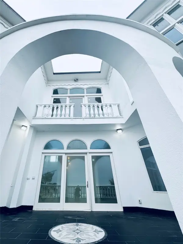 17009 San Luis Pass Road, Galveston, TX 77554