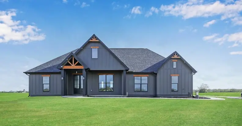 643 Chuckwagon Trail, Angleton, TX 77515 - #2