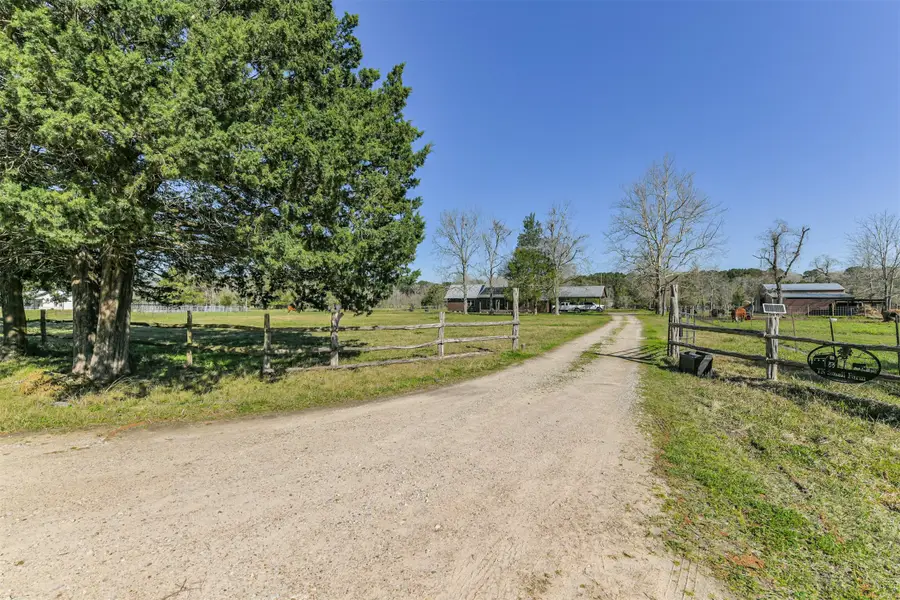 1140 County Road 2274, Cleveland, TX 77327 - Image #3