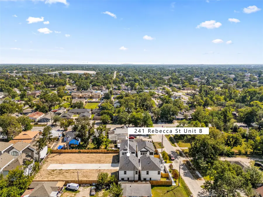 241 Rebecca Street #B, Houston, TX 77022 - Image #3