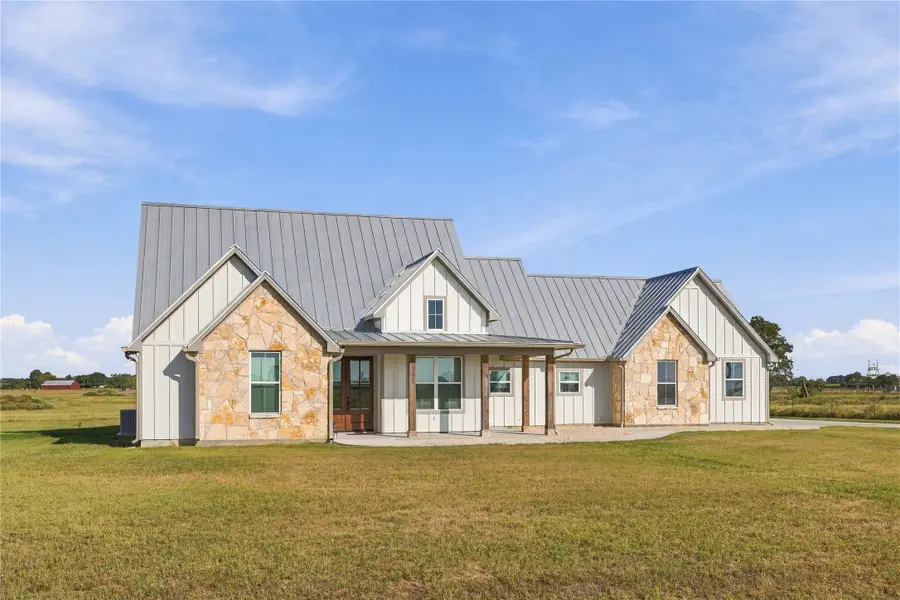 300 Ridgeview Drive, Cat Spring, TX 78933 - #2