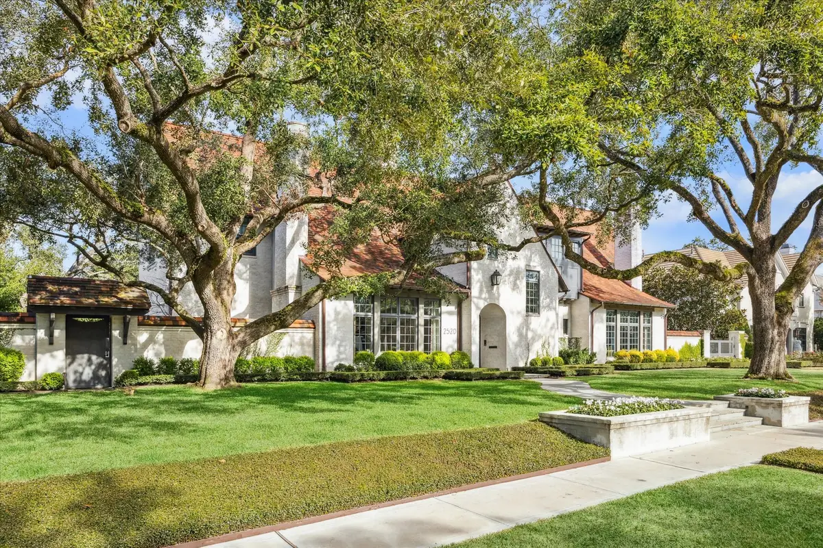 2520 Del Monte Drive, Houston, TX 77019 - #1