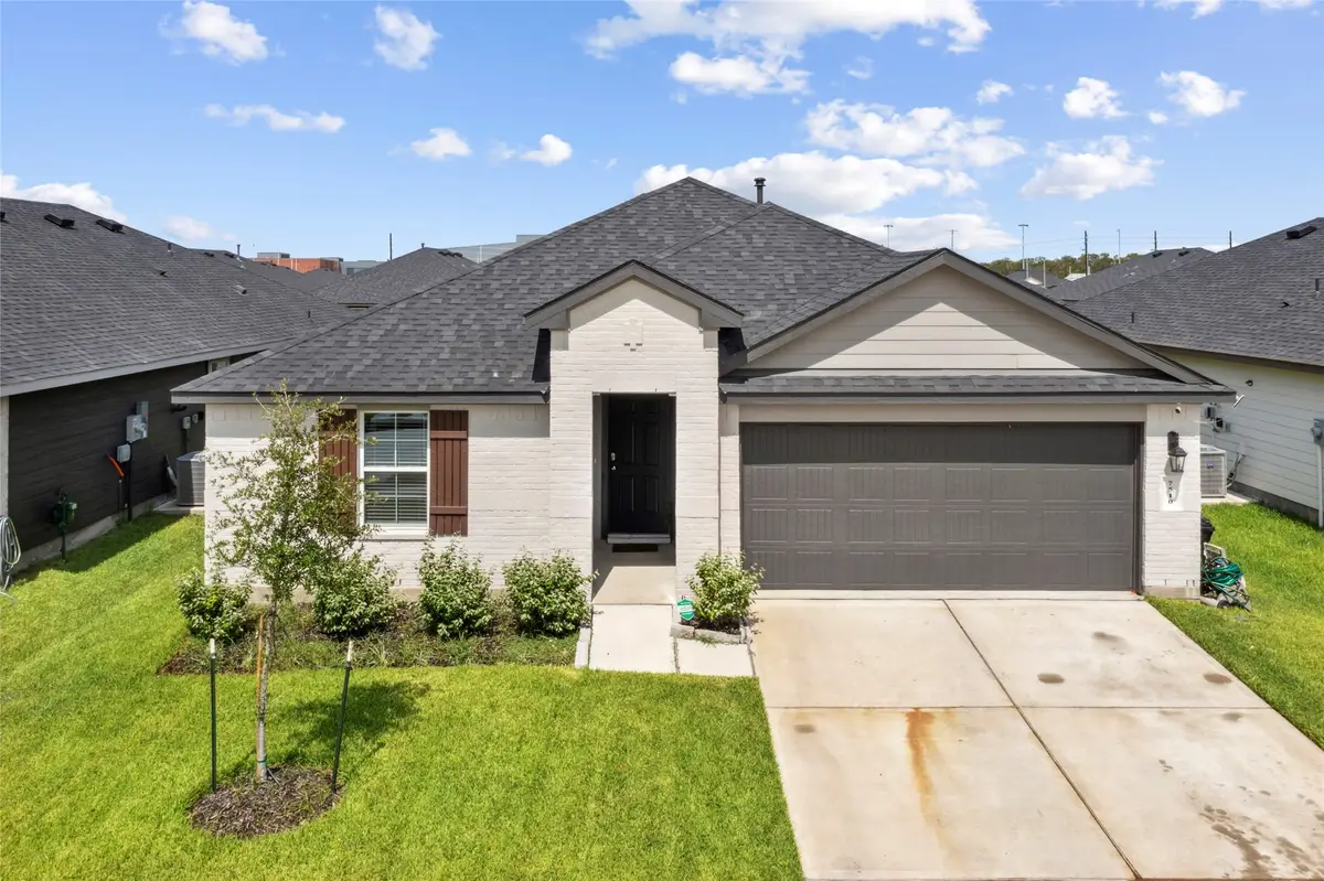 7510 Carson Court, Rosharon, TX 77583 - #1