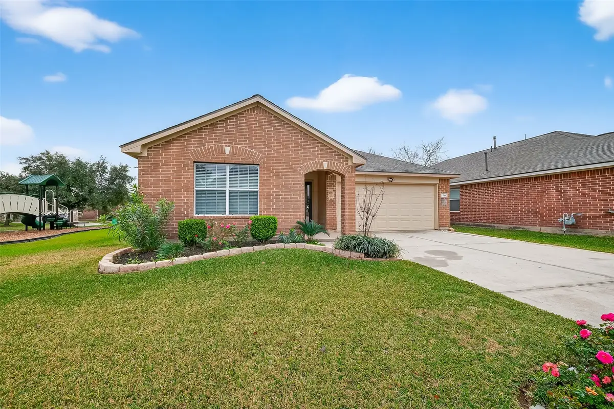 25311 Barmby Drive, Tomball, TX 77375 - Image #1