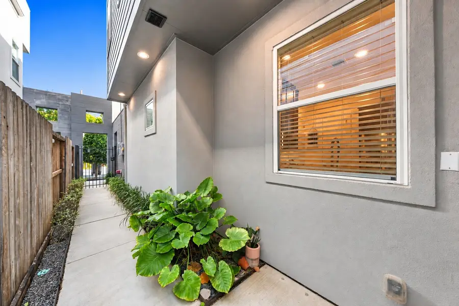 5205 Darling Street, Houston, TX 77007 - #2