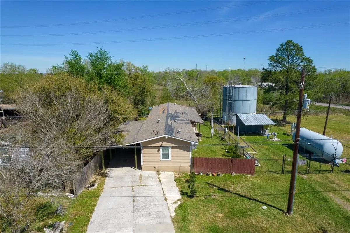 3629 County Road 870, Alvin, TX 77511 - #1
