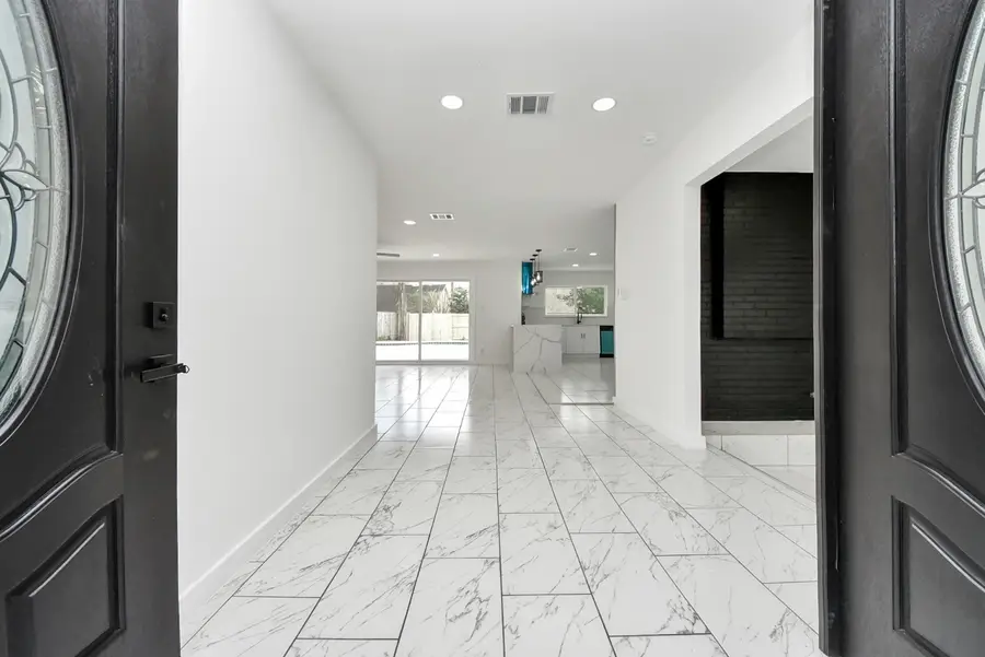 1418 San Sebastian Lane, Nassau Bay, TX 77058 - #3