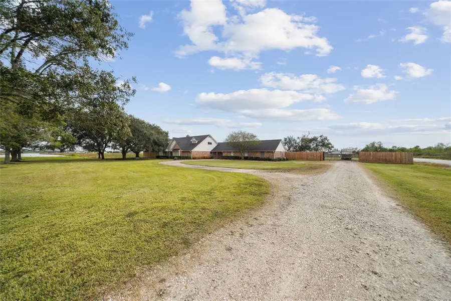 4410 County Road 63, Rosharon, TX 77583 - #3