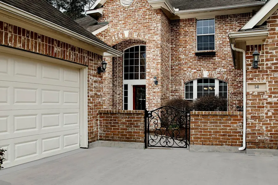 14 Mercutio Court, The Woodlands, TX 77382 - #3