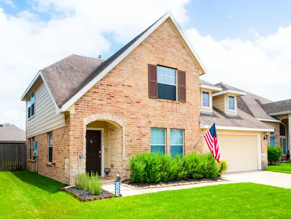 22106 Bridgestone Crossing Drive, Spring, TX 77388