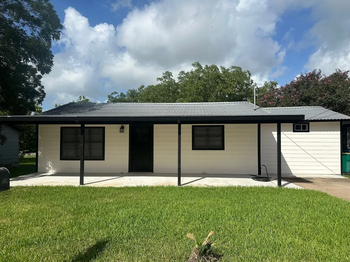 719 Eckel Street, La Grange, TX 78945 - #1