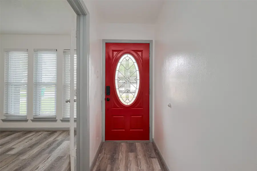 9858 Sageaspen Lane, Houston, TX 77089 - Image #2