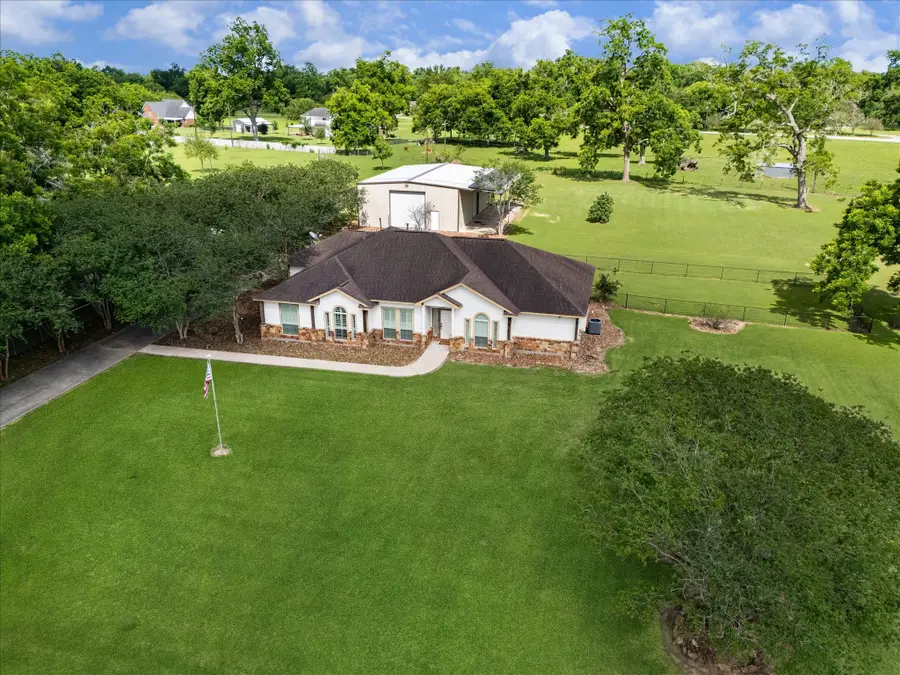 1091 Caney Trail Drive, Wharton, TX 77488 - #2
