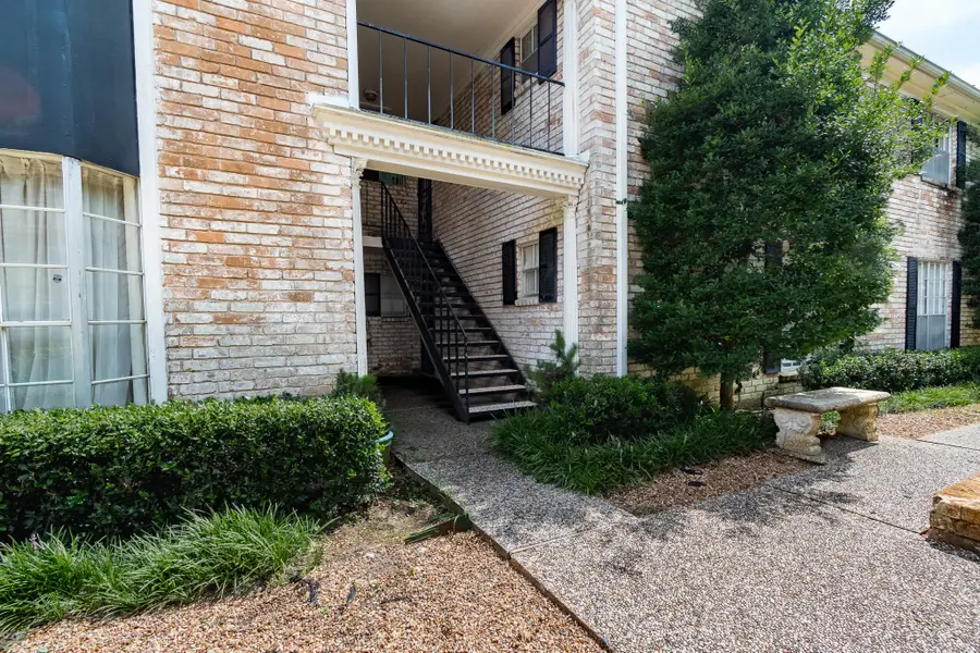 7900 Westheimer Road #216, Houston, TX 77063 - #2