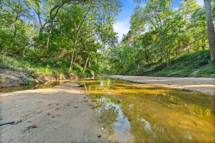 7462 County Road 284, Edna, TX 77957 - #2