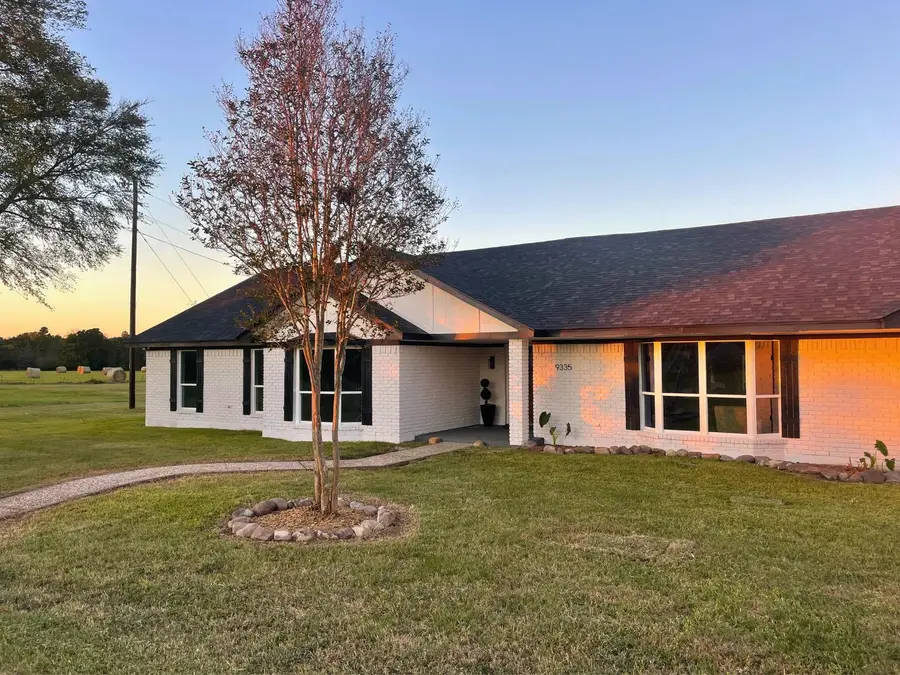 9335 Fm 1696, Bedias, TX 77831 - Image #2