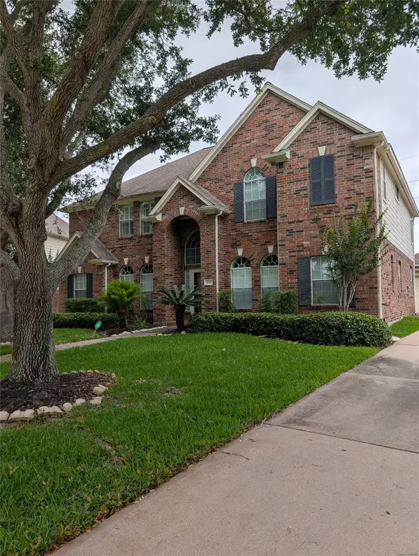 6018 Briar Hill Court, Sugar Land, TX 77479