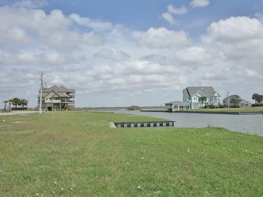 13 Saddlebunch, Hitchcock, TX 77563 - #1