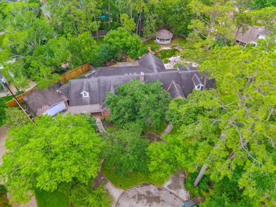 5 Rip Van Winkle Lane, Houston, TX 77024 - Image #2