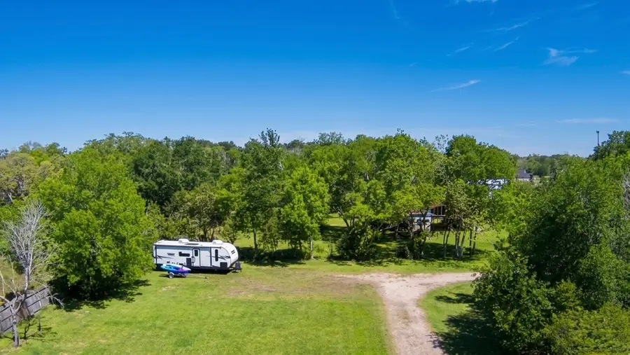 155 County Road 133, Alvin, TX 77511 - #3